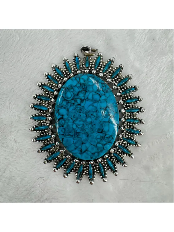 Vintage Silver Tone and Turquoise Pendant Large Oval Southwestern Western - Image 2