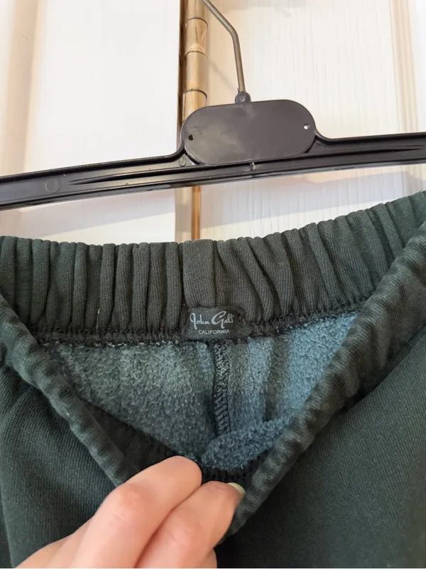Brandy Melville Rosa Sweatpants Forest Green - Image 5