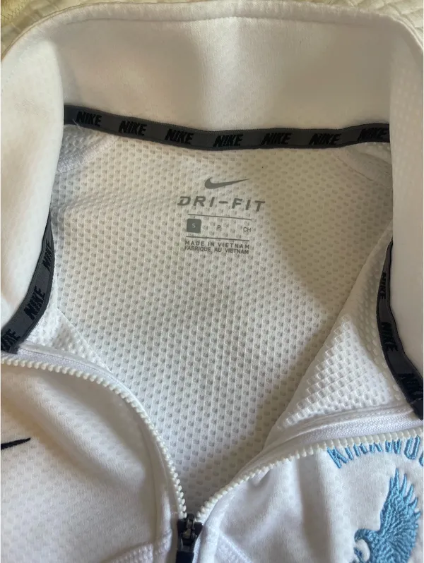 Nike Kirkwood Quarter Zip - Image 2
