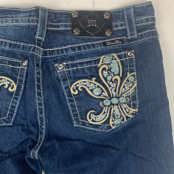 Miss Me size 30 boyfriend capri jeans denim chunky stitch crop - Image 12