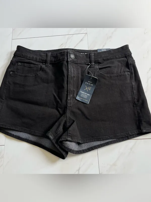 NWT American Eagle Power Fit 360 High Rise Shortie Stretch Black Denim Shorts 14 - Image 3
