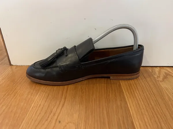 & Other Stories Shoes Womens Size 38 Black Leather Tassel Loafers Made in Italy - Image 5