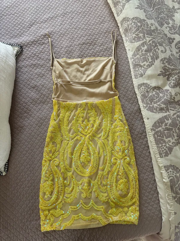 Lucy in the Sky Yellow Sequin Dress Backless - Image 9