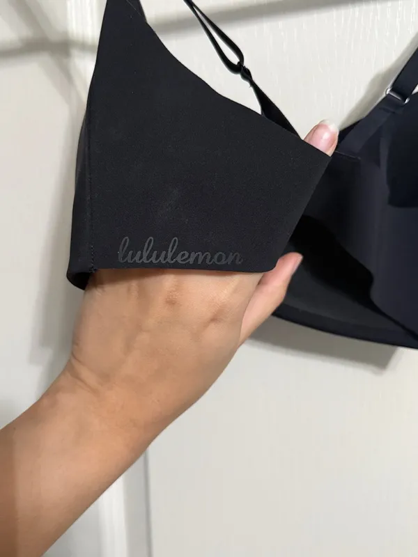 💙Lululemon Take Shape Black Bra Padded‎ Wireless 32C - Image 4