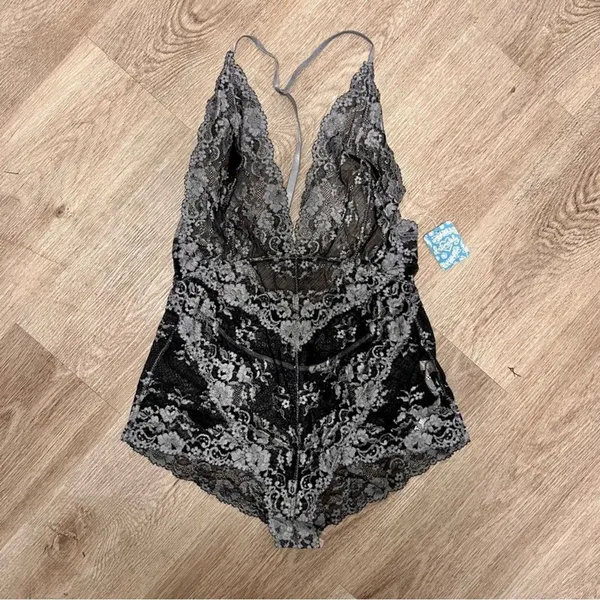 Free People Too Cute To Handle Bodysuit A5* - Image 4