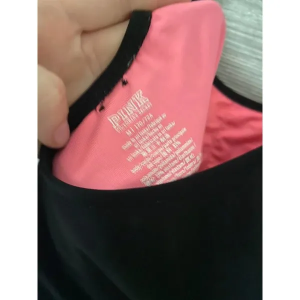 PINK VS one piece flowers black good‎ condition - Image 5