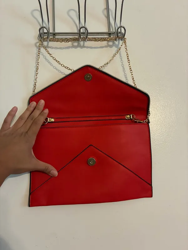Red purse - Image 2