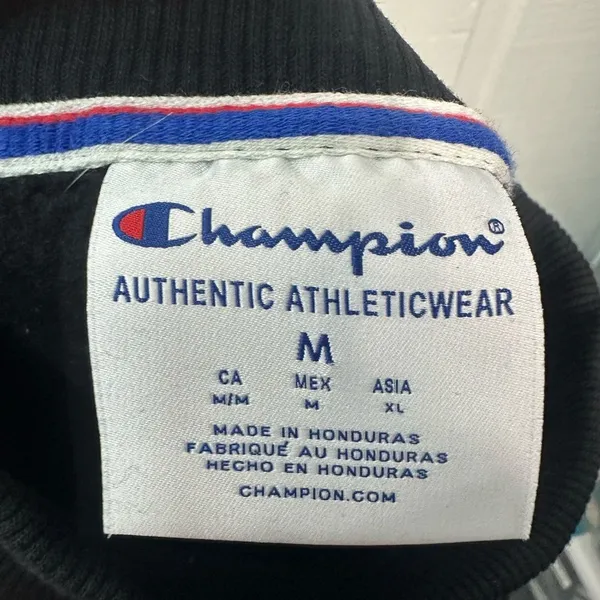 CHAMPION Women’s Sweatshirts Size Medium EUC - Image 6