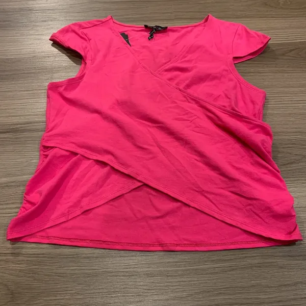 Energie Fuschia Cap Sleeve Wrap Crop Top - Image 2
