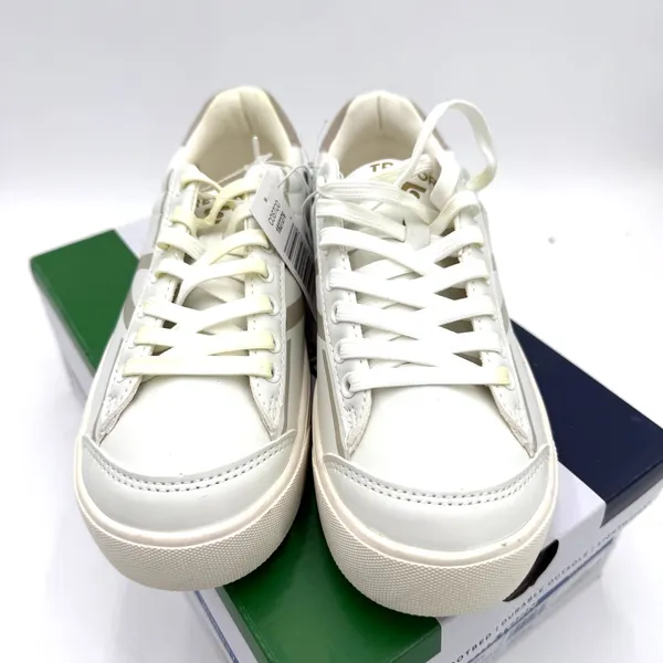Tretorn Women's White Serve Sneakers New in Box Size 7 - Image 5