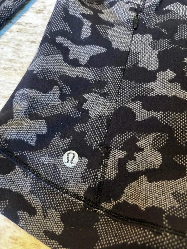Lululemon Top Long Sleeve - Image 5