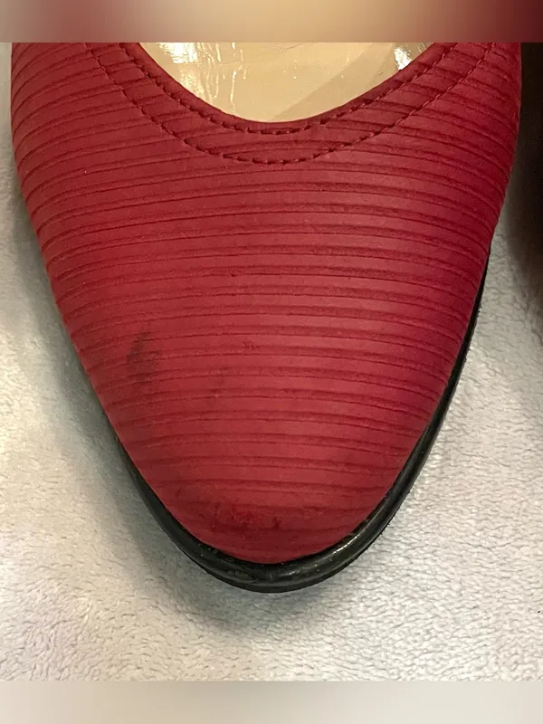 Salvatore Ferragamo Women’s Size 5.5 Vintage Boutique Red Ribbed Flats Italy - Image 9