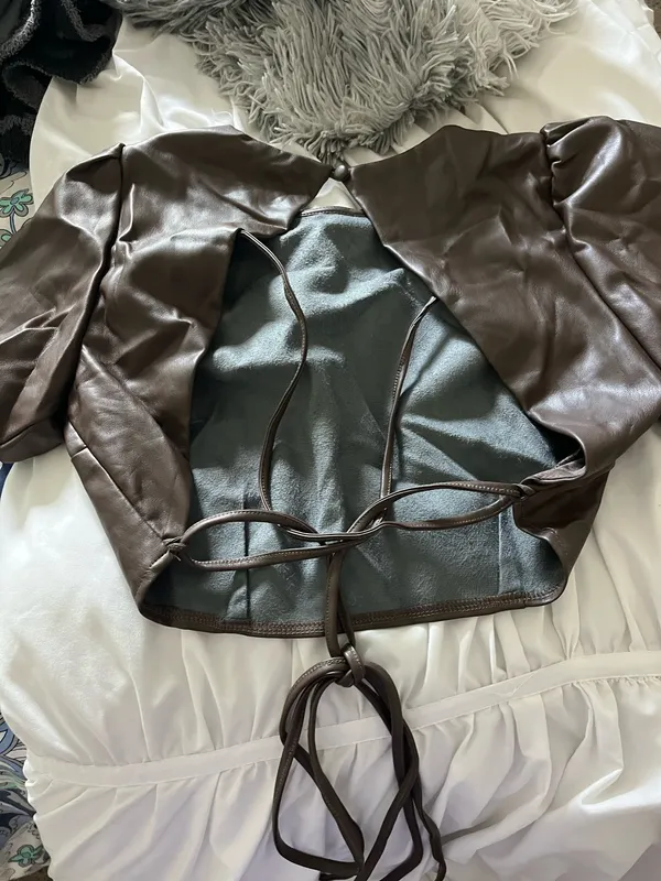 Kirious Crop Top - Image 3