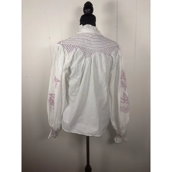 veroalfie‎ embroidered ruggle smocked blouse white Puff Sleeve Anthropologie 2 - Image 2
