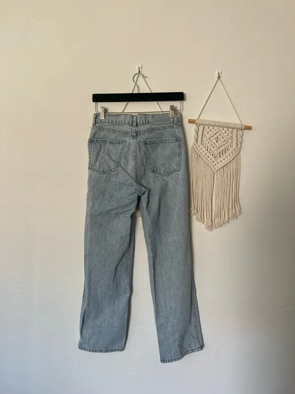 Revice Crossover Waistband Light Wash High waist jeans - Image 5