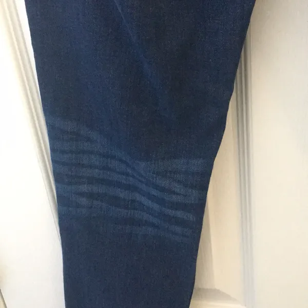 FINAL MARKDOWN Express Distressed Jeans (0) - Image 8