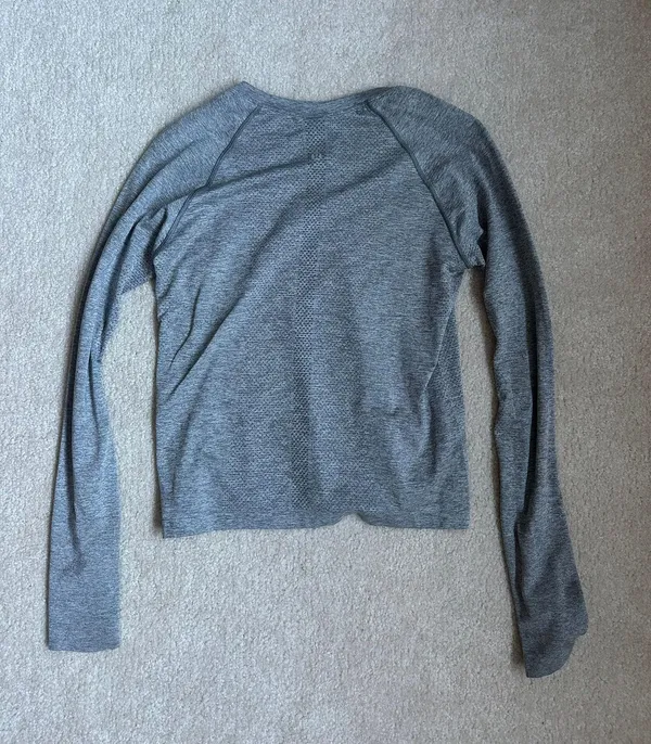 Lululemon Swiftly Tech Long Sleeve - Image 2