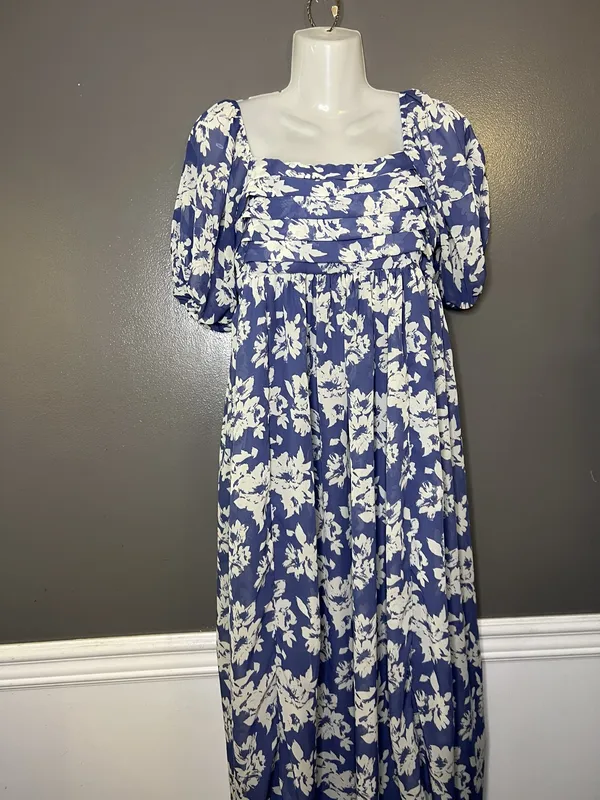 Wallflower Dress Womens Large Blue Floral Square Neck Smocked Maxi Sundress - Image 2