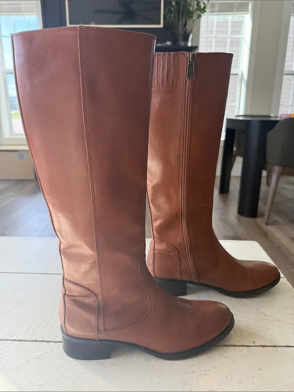 Donald J. Pliner Bibi Cognac Tall Smooth Soft Leather Riding Lug Boots, 9.5 M - Image 3