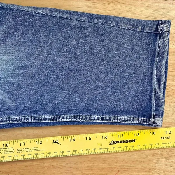 Vintage Washed Denim Jeans Capri Pants Size XL 19" Inseam - Image 6