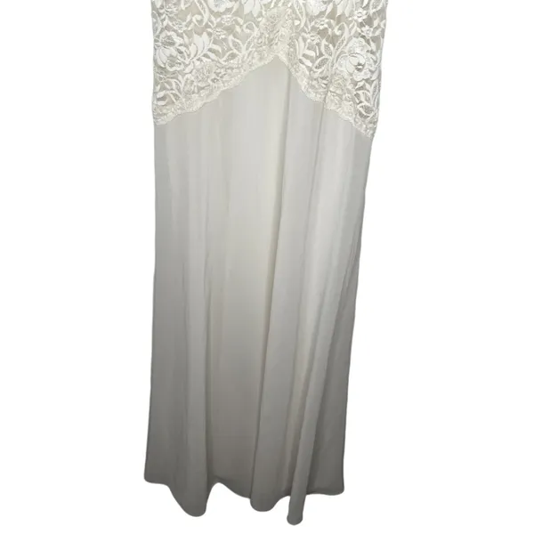 Vintage Victoria's Secret‎ Lace Sheer Negligee - Image 3