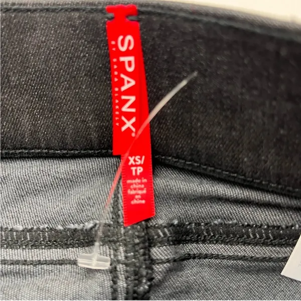 Spanx Distressed Jegging‎ Womens Size XS Black Pull On Raw Hem Slimming Skinny - Image 2