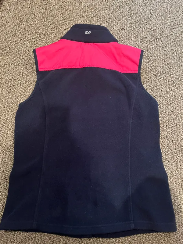 Vineyard Vines Vest - Image 6
