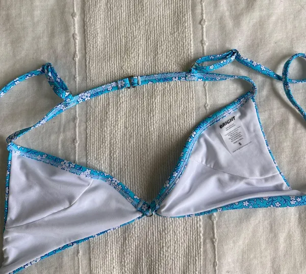 Bright swimwear blue floral bikini top - Image 2