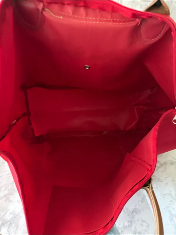Unbranded Red Tote Handbag with Brown Trim - Classic Women’s Carryall - Image 8