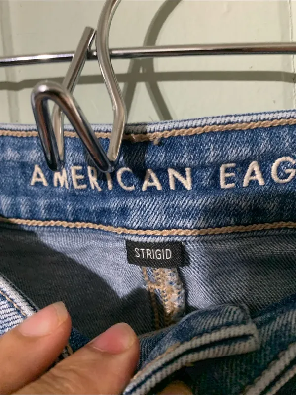 American Eagle Outfitters Light Blue Distressed Boyfriend Jeans - Image 4