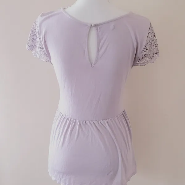 Maurices lavender peplum blouse size medium - Image 6