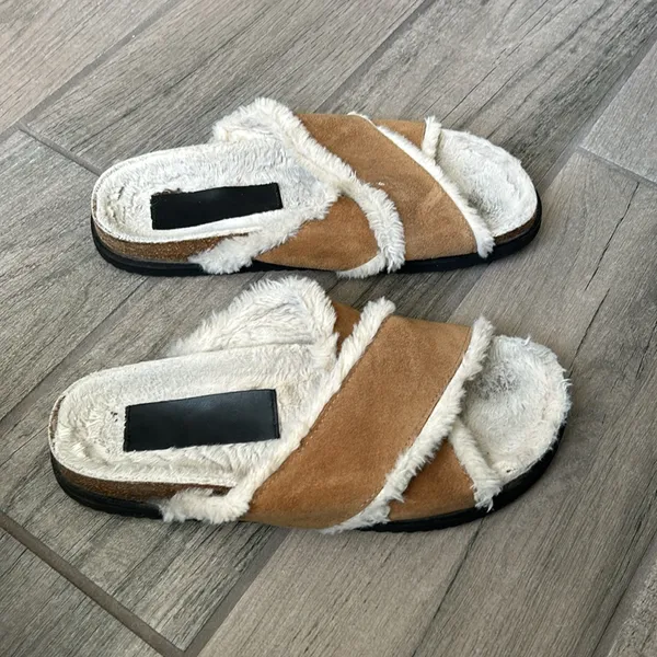 Zara slides - Image 2