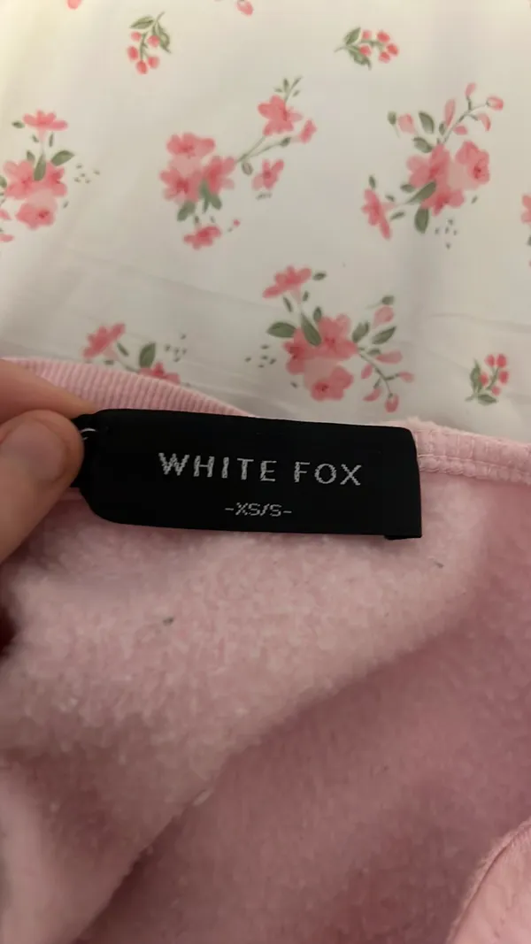 White Fox Sweatshirt Boutique - Image 4