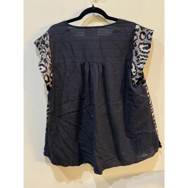 Savannah Jane Embroidered and Sequin Top Plus Size‎ 1X Animal Floral Print - Image 6