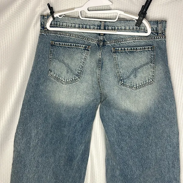 REVICE new with tags Baggy, Straight Leg Jeans in Faded Blue Wash - Image 6