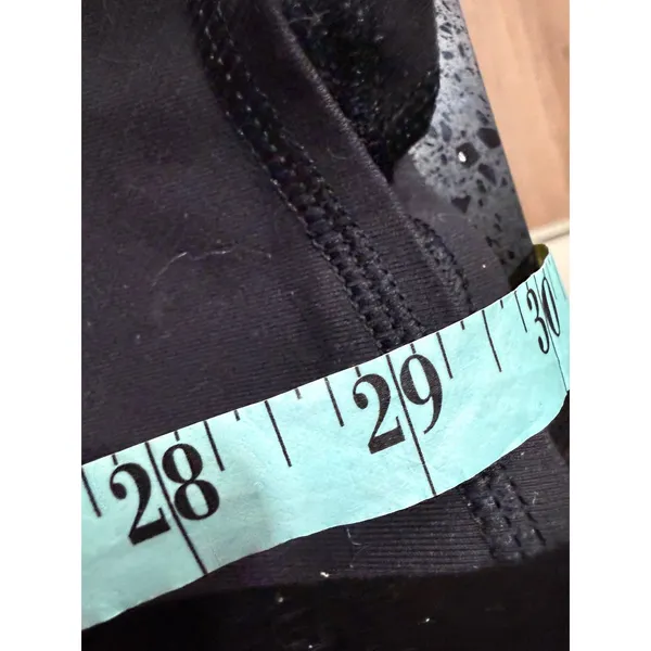 Lululemon Black High Rise Crop Leggings Athletic Athleisure‎ Size 2 - Image 7