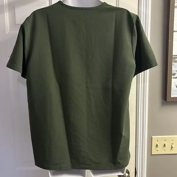 FIGS Technical Collection Olive Short Sleeve PO1644 Medical Scrub Shirt- Large - Image 8