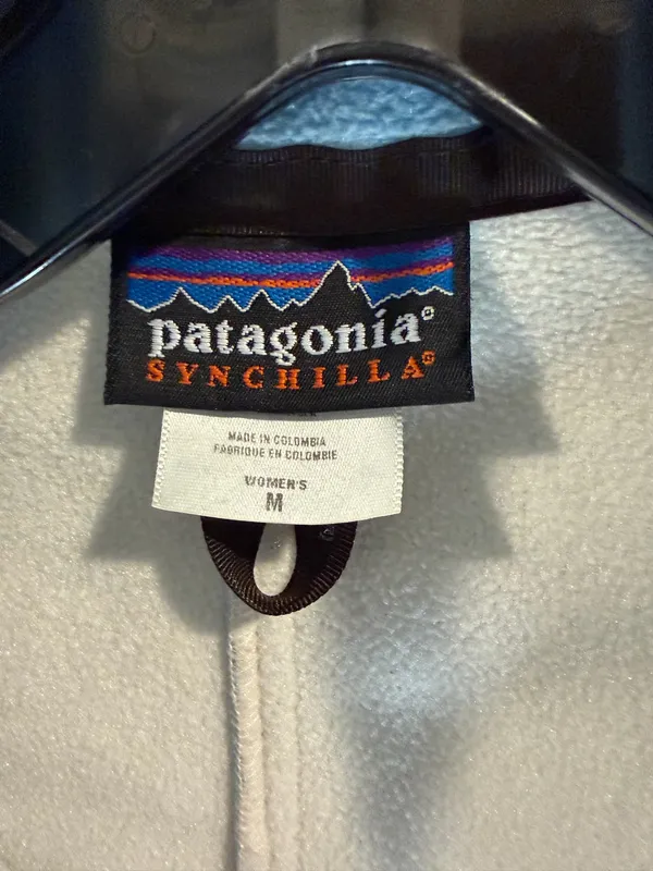 Patagonia Women’s Light Blue Synchilla Full Zip Fleece Jacket - Image 5