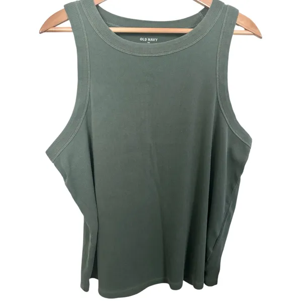 💥 Old Navy Olive “Snug” Crop Tank Top - Image 3