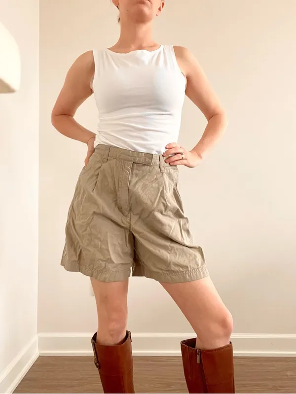Vintage Ann Taylor Classic High-Rise Khaki Women’s Shorts - Image 4
