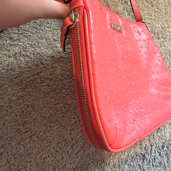 Kate Spade Crossbody Bag Coral Bright!!!🌷💗🫰 - Image 3
