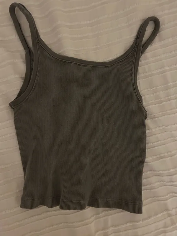 Brandy Melville Dark Grey Tank Top - Image 4