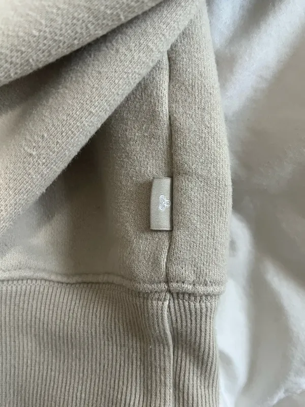 Aritzia TNA Cropped Crewneck - Image 2