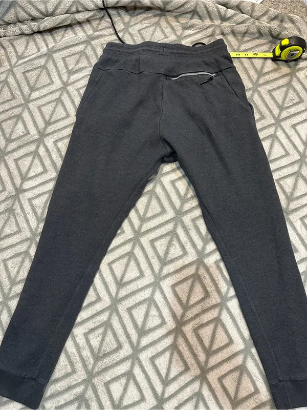 Nike Black Slim Fleece Joggers with Drawstring - Image 8
