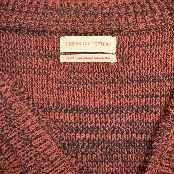 Urban Outfitters‎ Burgundy Cropped Cardigan Sweater Button Down Knit Top XS - Image 5