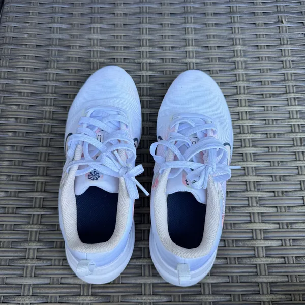 Nike Downshifter 12 Womens Running Shoes White Pink Sz 6.5 - Image 5