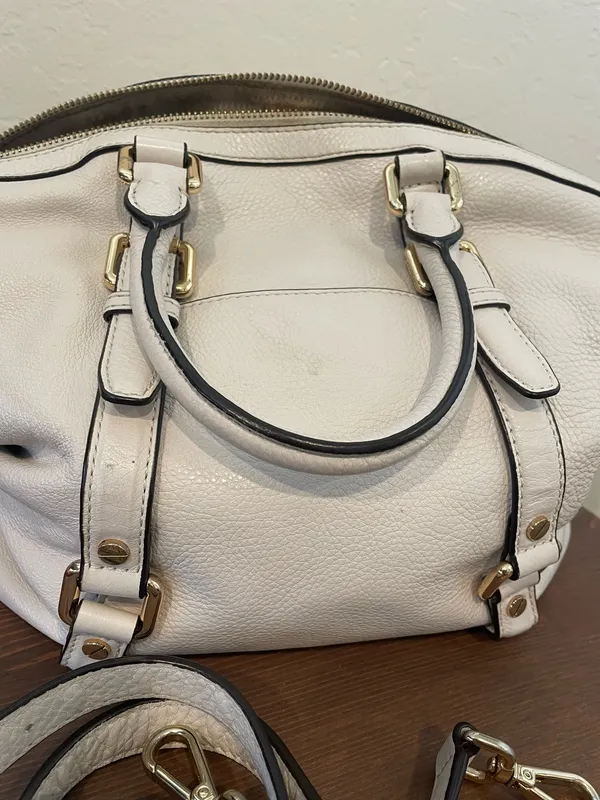 Michael Kors Cream Leather Handbag White - Image 3