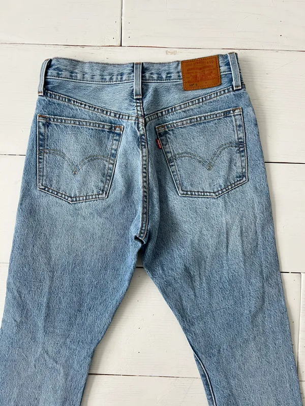 Levi’s 501s Skinny Jeans 26/28 - Image 10