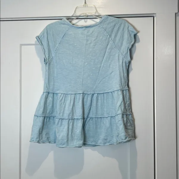 Altar’d State Light Blue Women's Tiered babydoll V-Neck Top size medium - Image 5