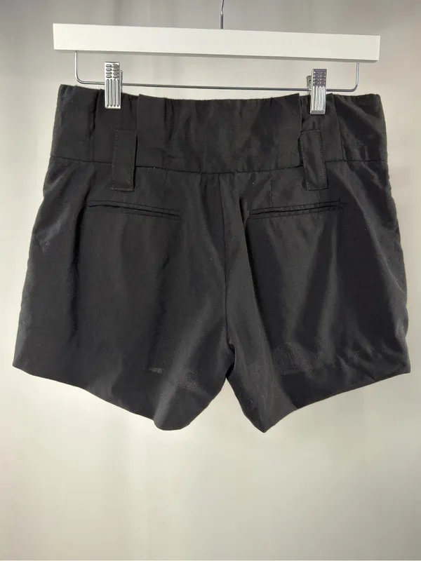 Alice + Olivia Pleated Dress Shorts in Black Size 4 - Image 7